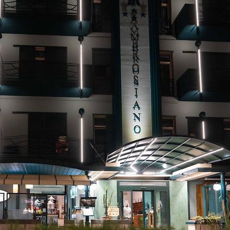 מונטה קטיני טרמה Hotel Ambrosiano מראה חיצוני תמונה