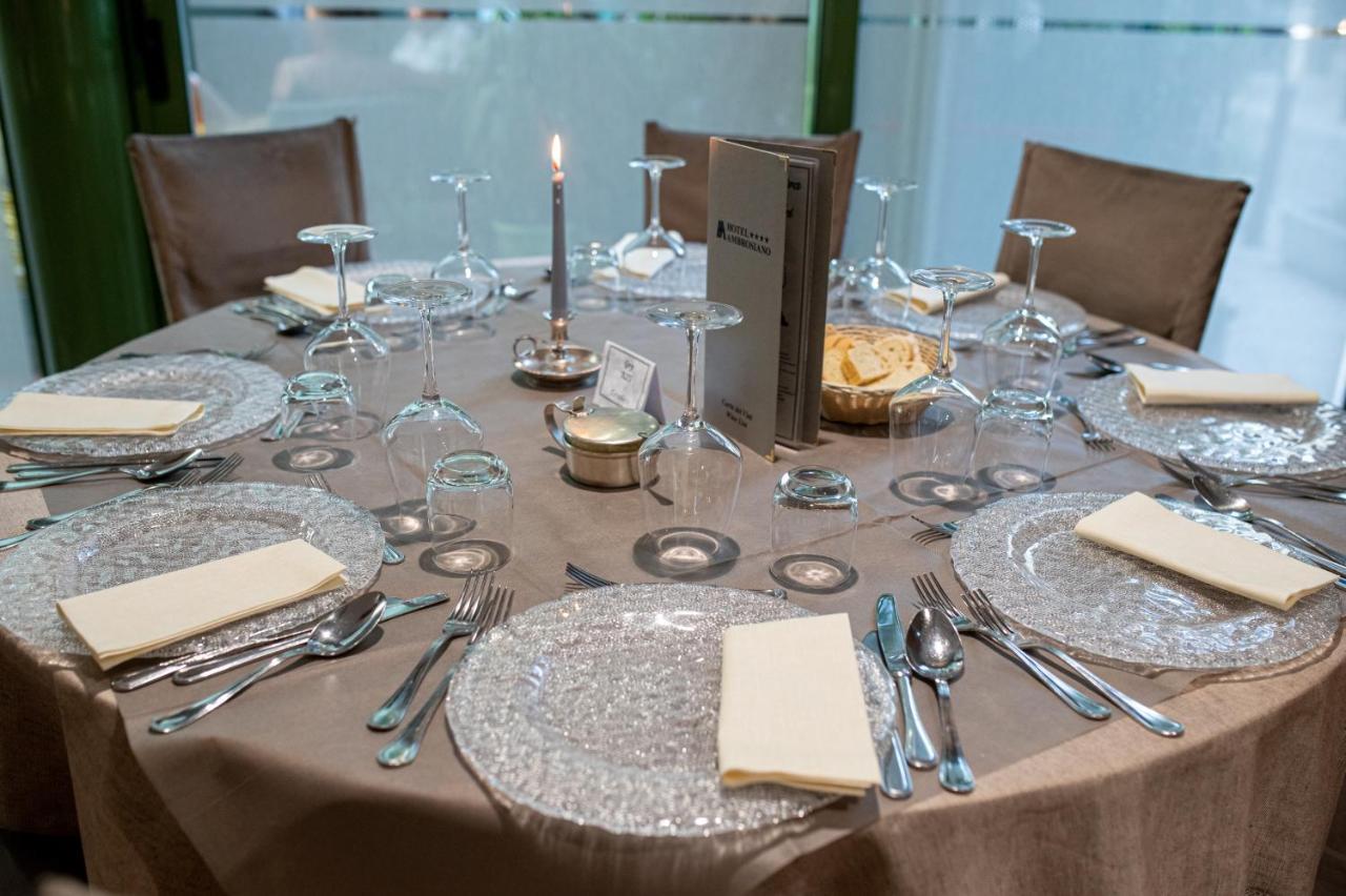 מונטה קטיני טרמה Hotel Ambrosiano מראה חיצוני תמונה