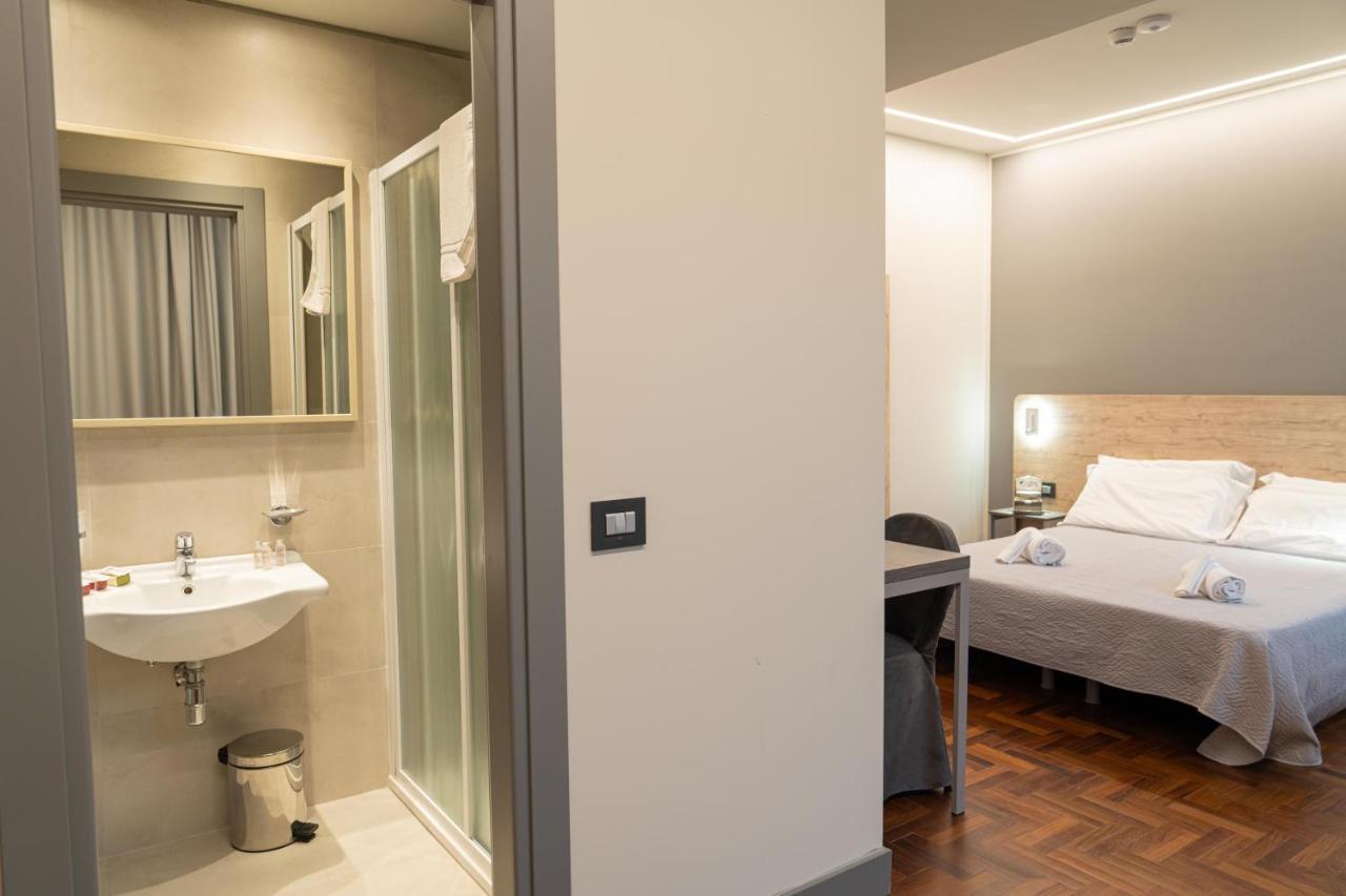 מונטה קטיני טרמה Hotel Ambrosiano מראה חיצוני תמונה