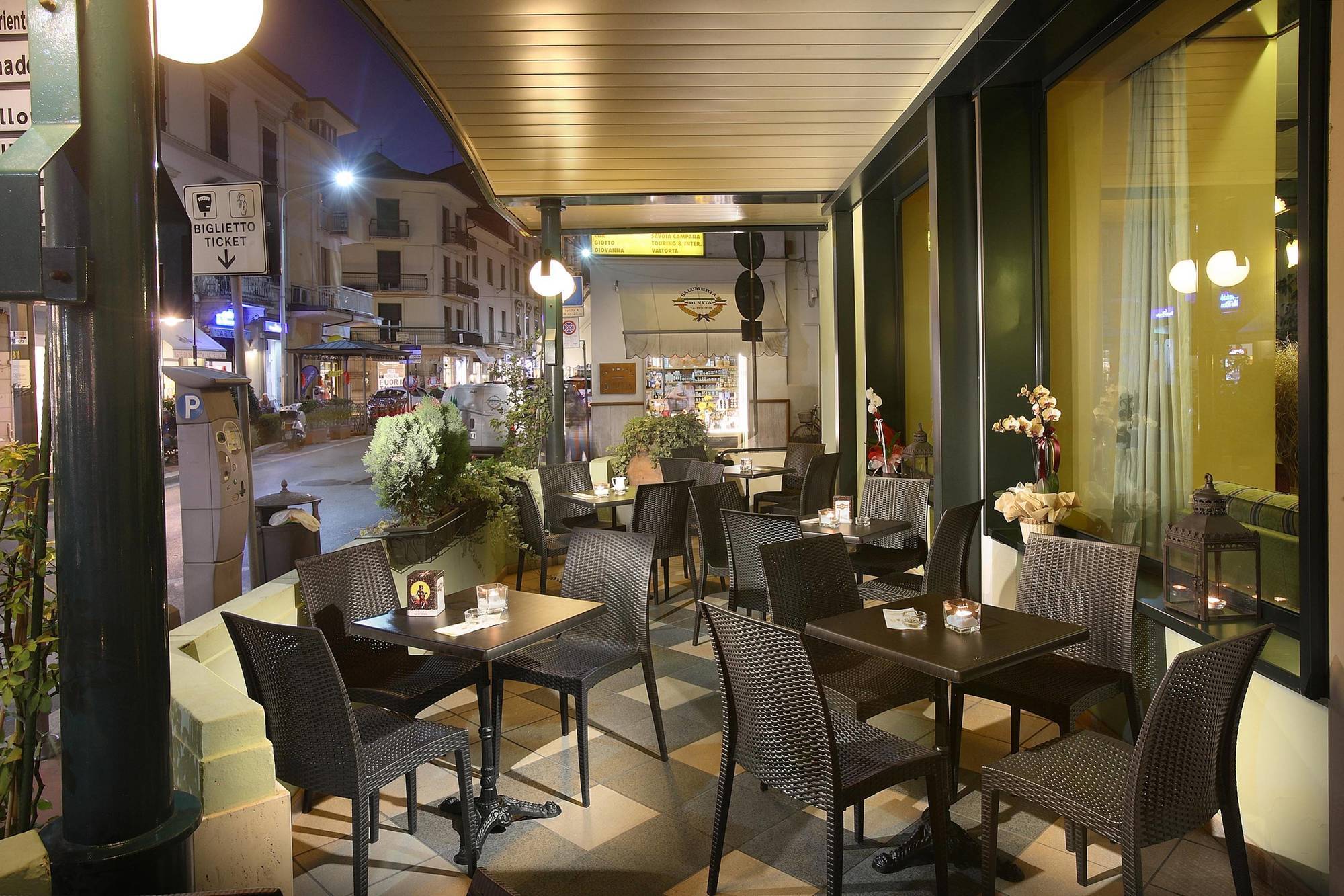 מונטה קטיני טרמה Hotel Ambrosiano מראה חיצוני תמונה
